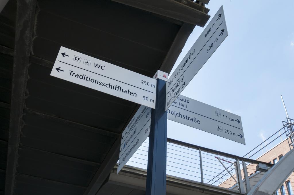 Appartement "7Up" Contacless Check In Hamburg Bagian luar foto